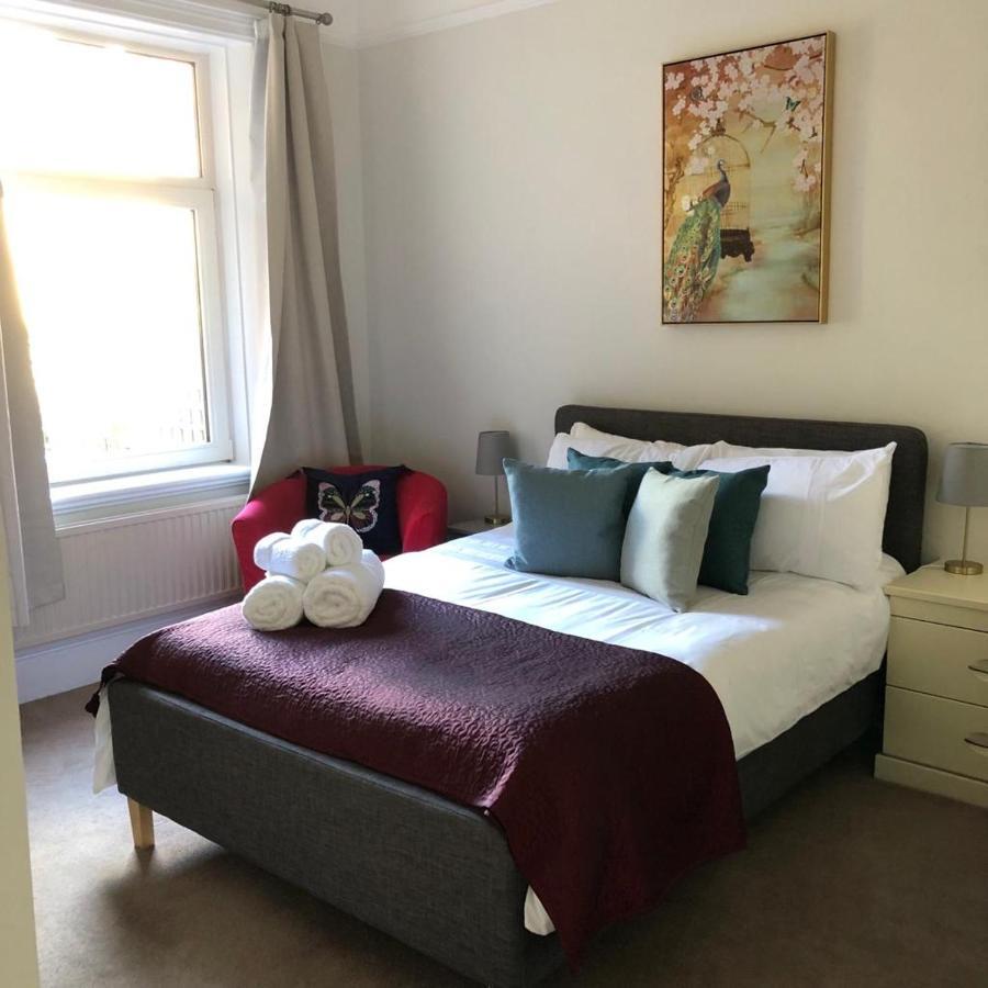 Comfy Big 7 Bedroom Townhouse Harrogate Ngoại thất bức ảnh