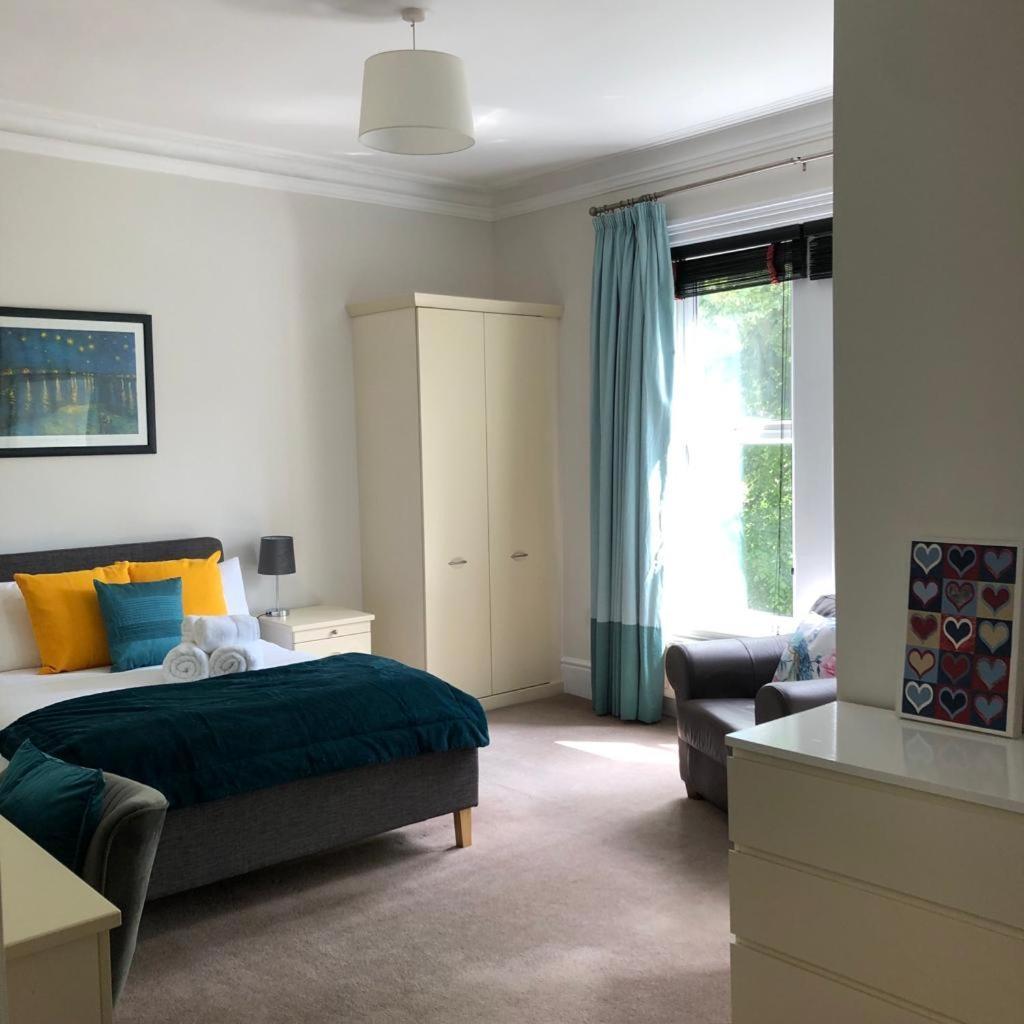 Comfy Big 7 Bedroom Townhouse Harrogate Ngoại thất bức ảnh